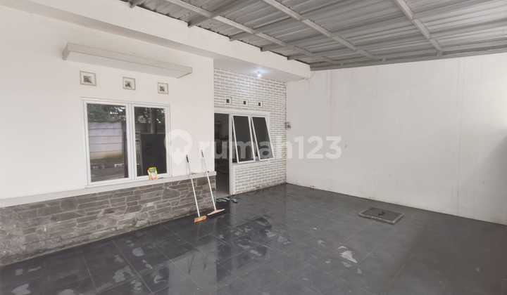 Rumah Eksklusif Siap Huni Strategis di Plamongan Pedurungan 2