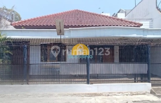 Rumah Luas Stratgis Cocok Untuk Investasi di Jalan Seroja 1