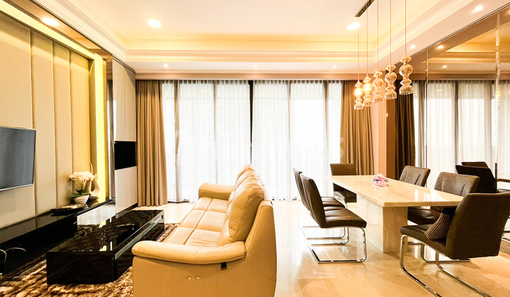 For Sale District 8 Senopati 2 Bedrooms Middle Floor