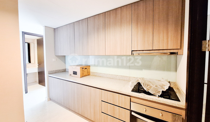 For Sale Ciputra World 2 2+1 Bedrooms High Floor 2