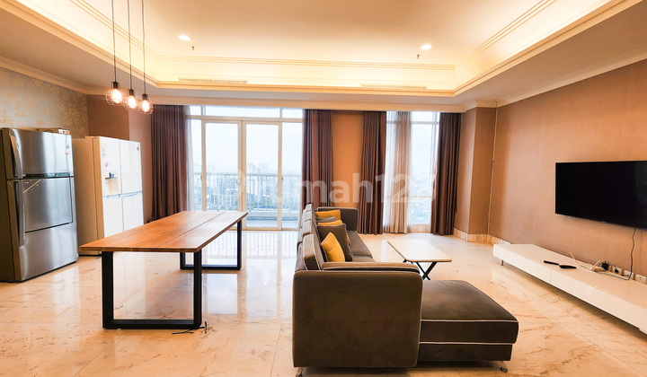 For Rent Botanica 2+1 Bedroom High Floor 2