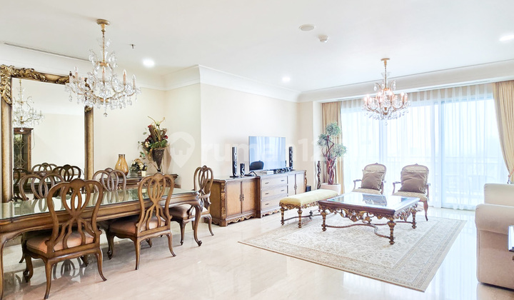 For Rent Pakubuwono Residence 3+1 Bedroom High Floor