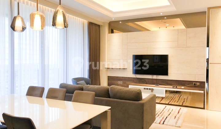 For Rent District 8 Senopati 3 Bedrooms Middle Floor 2