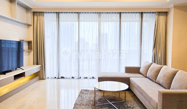 For Rent District 8 Senopati 4+1 Bedrooms Middle Floor 2