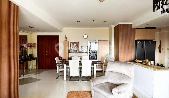 For Sale Pavilion 3 Bedrooms Middle Floor