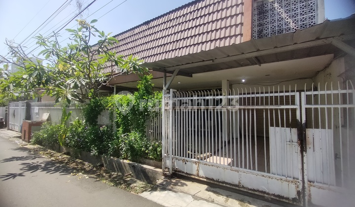 Rumah Kost Lokasi Strategis & Bebas Banjir di Grogol Cocok Rumah Kost 2