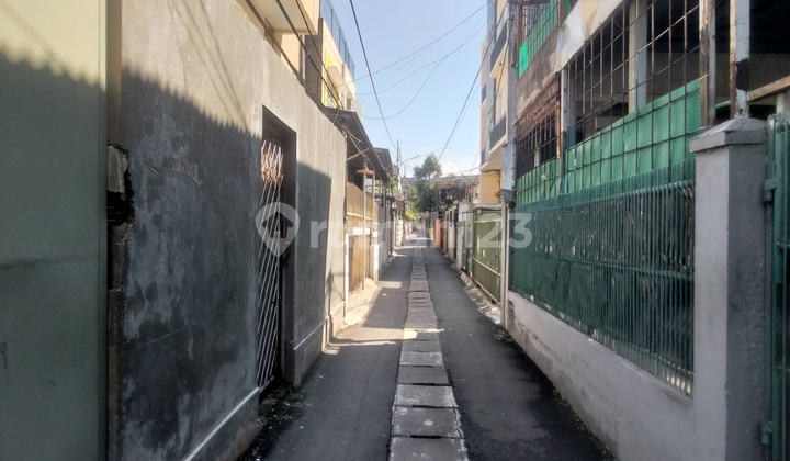 Hitung Tanah!!! Rumah Kost di Grogol Jakarta Barat 2