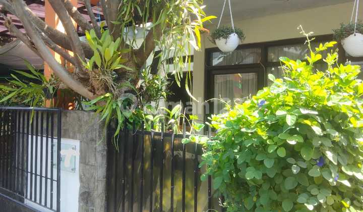 Lokasi Strategis di Tomang Cocok untuk Rumah Tinggal atau Kost Lokasi Strategis di Tomang Cocok untuk Rumah Tinggal atau Kost