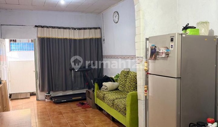 For Sale, Ready-to-Occupy House in South Duri, Tambora, Jembatan Lima, West Jakarta 2