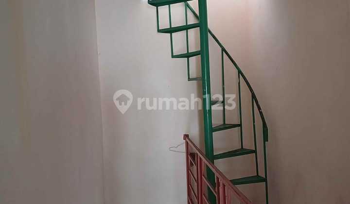 Di Jual Rumah Taman Palem Lestari 2