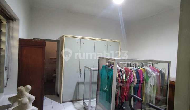 For Rent: House on Main Road, Suitable for Business For Rent: House on Main Road, Suitable for Business