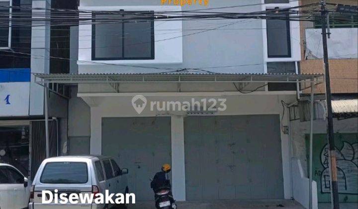 Disewakan Ruko Veteran Utara Lebar 7m 1