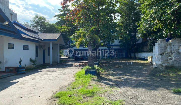 Bangunan Ekx Kampus Di Perintis Kemerdekaan Poros 2