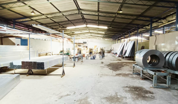 Warehouse + Office for Rent 1500 m2 in Soekarno Hatta, Bandung Warehouse + Office for Rent 1500 m2 in Soekarno Hatta, Bandung