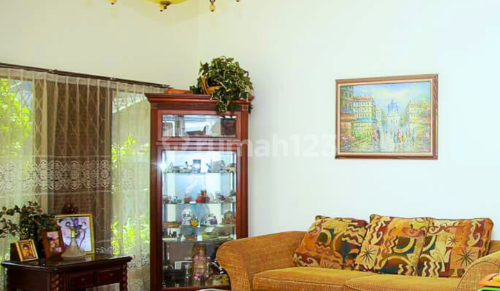 House with Spacious Yard on Jl. Jupiter - Margahayu Raya