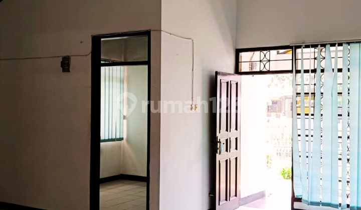 Nice House in Front of the Park, Margahayu Raya Bandung 2