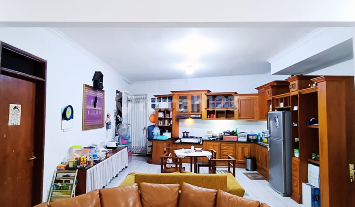 Rumah Luas di Jl Lestari - Geger Kalong Bandung 2