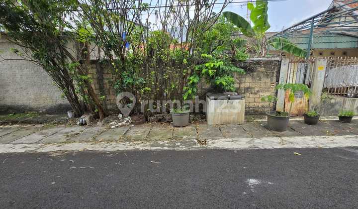 Dijual Rumah Hitung Tanah di Benhil Jakpus – Cocok untuk Kost, Harga di Bawah NJOP