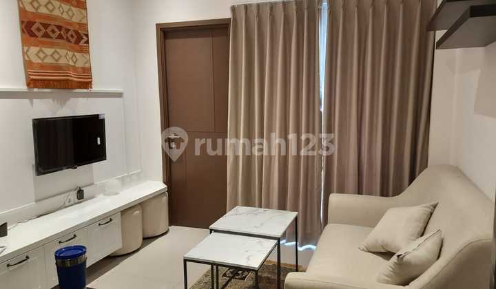 For Rent / For Sale Apartment Kebayoran 2BR 9 Million Per Month / 1.7 Billion (Negotiable)