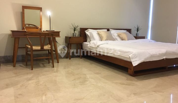 Disewakan Apartemen District 8 SCBD 2BR, 105 m² – View Bagus
