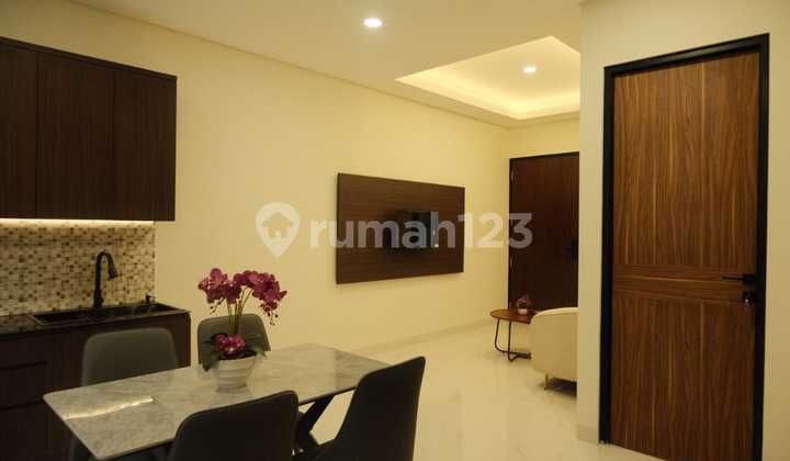 Build Your Dream Interior in This Modern Two-Story Home!