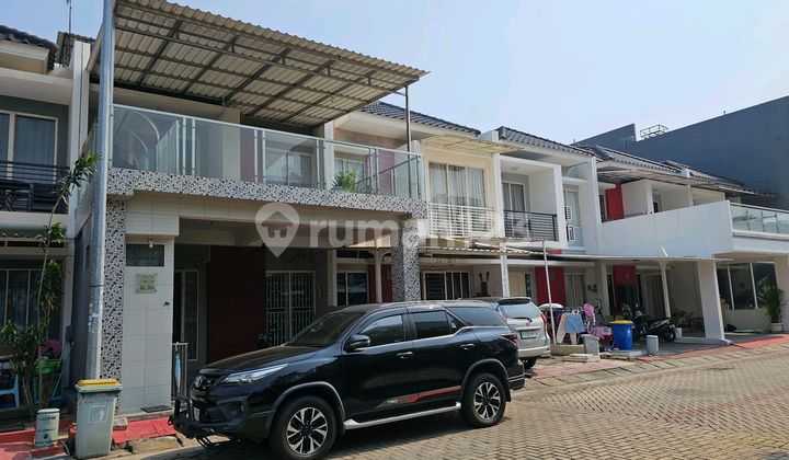 Golf Lake Residence Renovasi 3 Lt Semi Furnish