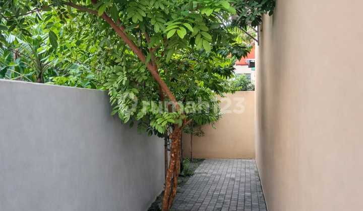 Puri Gardena 2 Floors Neat Condition Ready to Occupy 2