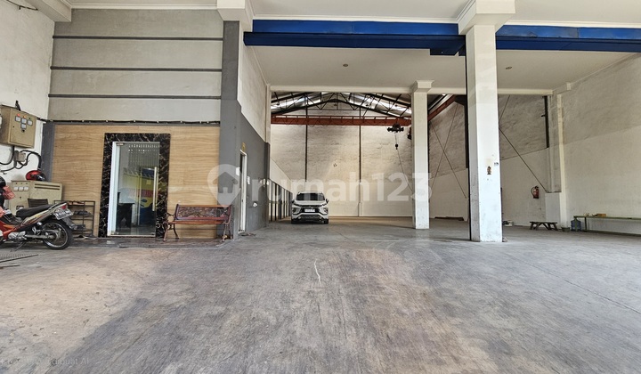 Large Livestock Farm Area 436, Neat Condition, Good Location