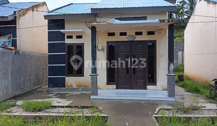 For Rent Comfortable House in Sotek – Easy Access to IKN Area