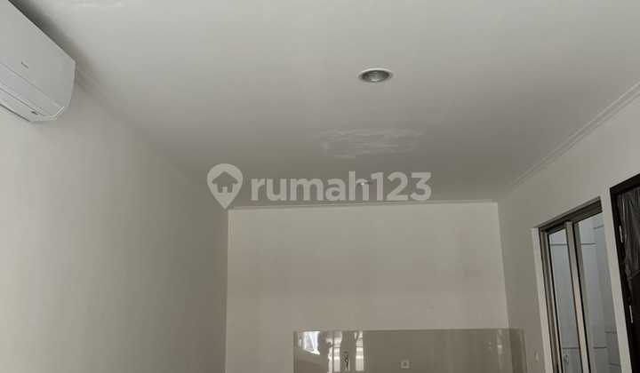 For Rent House Pik2 Furnished 4.5X12.5 Cheap Neat Ready to Occupy 2