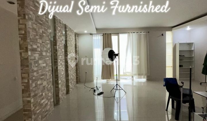 Rumah Mewah Semi Furnish di Citrasun Garden Semarang 2