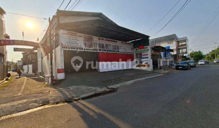 Ready-to-Use 250m² Warehouse in West Semarang 1