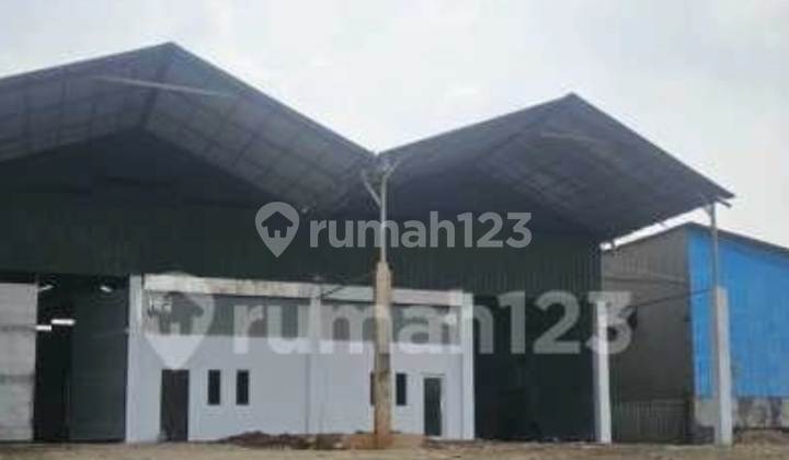 Rent a Directly Available, Good, Strategic, Affordable Warehouse. in Kelapa Gading, North Jakarta. Rent a Directly Available, Good, Strategic, Affordable Warehouse. in Kelapa Gading, North Jakarta.