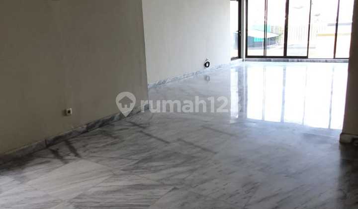 Disewakan Rumah Bagus Strategis.habis Renovasi. Sunter Indah Jakarta Utara