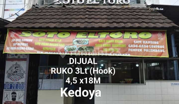 Quick Sale Strategic Shophouse Former Soto Restaurant in Kedoya, West Jakarta 2