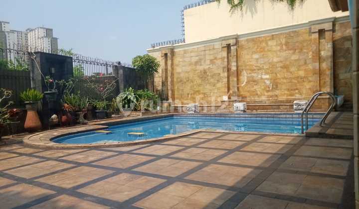 Jual Murahdibawah Pasaran Rumah Mewah7kt Kolam Renang Strategisdi Bumi Pusaka Cinere