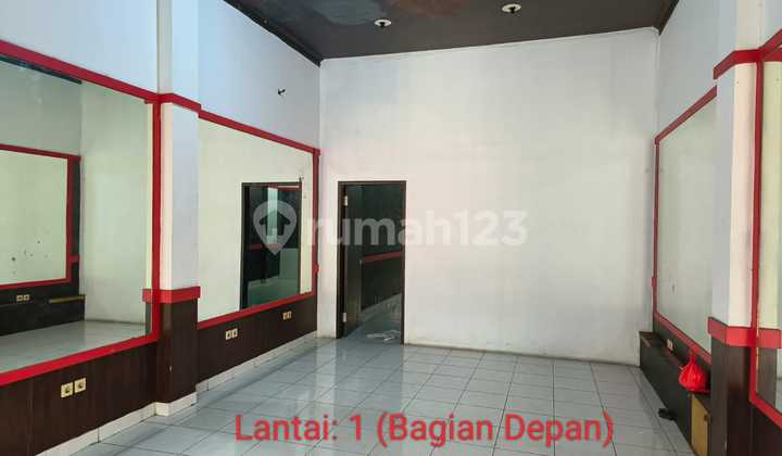 Rent Immediately. Nice Shophouse in Mangga Besar 8 1