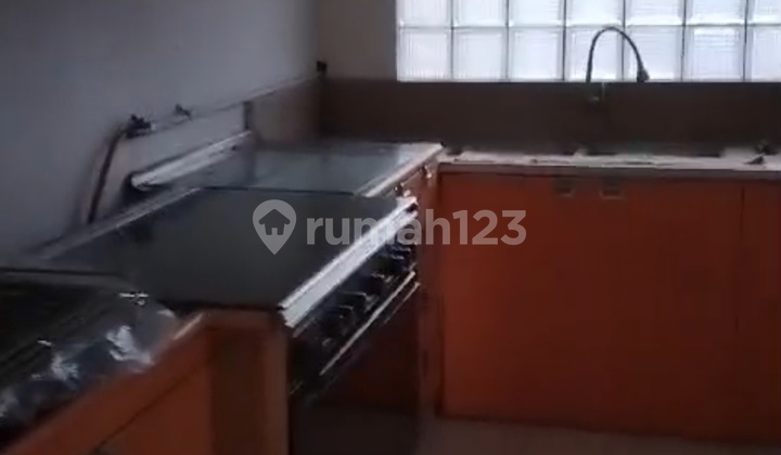 Rumah Standar, Strategis, Bagus, Asri 2