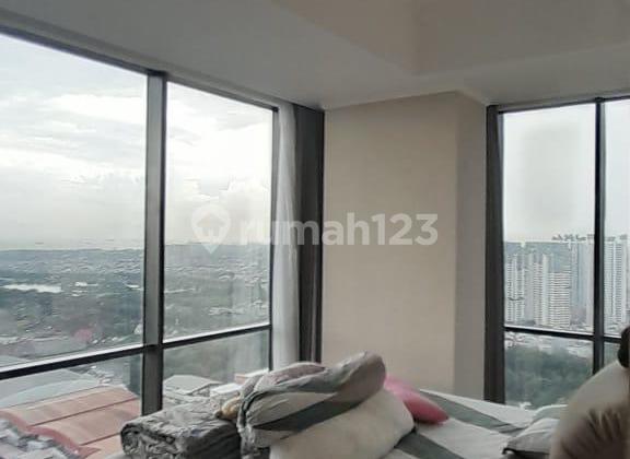 Luxurious, Private Elevator, Strategic Location