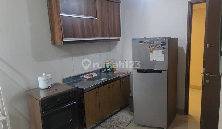 Strategis, Bersih, Bagus Apartemen Furnished 2