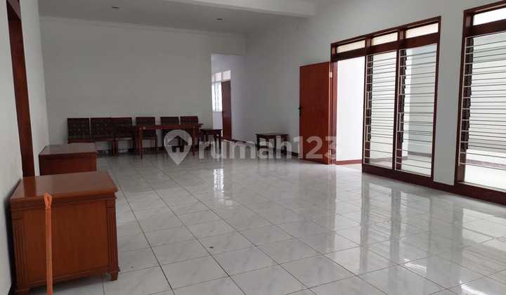 Rumah untuk Mess atau Kantor 2