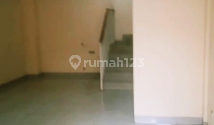 Ruko Pinggir Jalan, Letak Strategis Ruko Pinggir Jalan, Letak Strategis