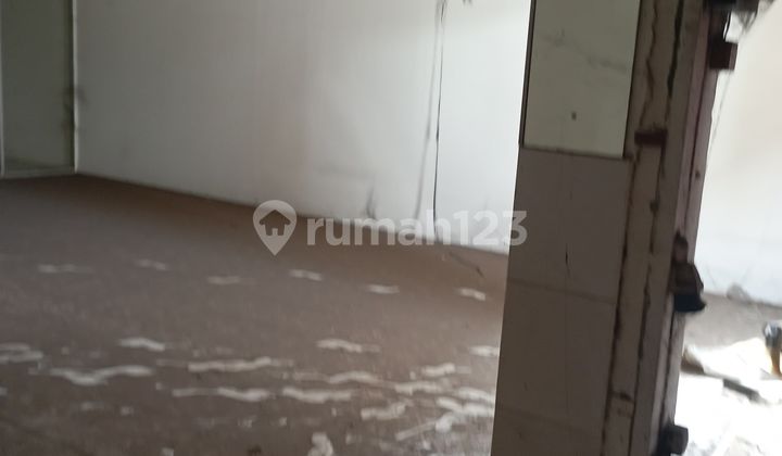 Lokasi Strategis Pinggir Jalan,Cocok untuk Usaha/Kantor 1