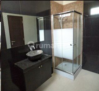 Disewakan Rumah Furnished di Kerobokan Kellen 2