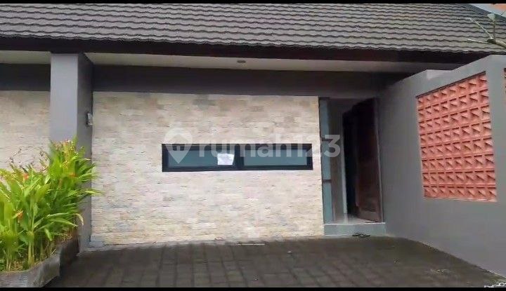 Villa Baru disewakan furnished daerah Denpasar Barat 1