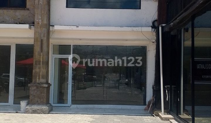 For Rent: Shop House on Sunset Road ready to use For Rent: Shop House on Sunset Road ready to use