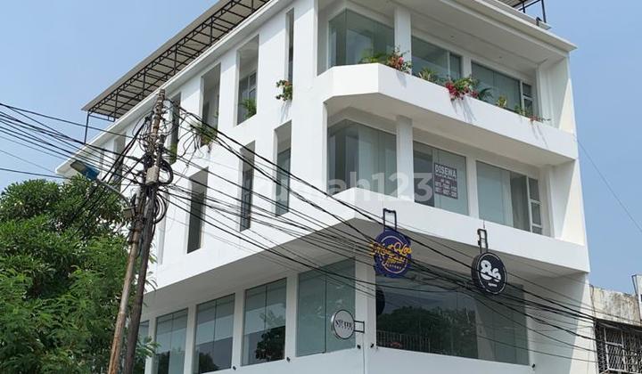 Dijual Gedung atau Ruko untuk Cafe, Resto, Kantor Lokasi Strategis