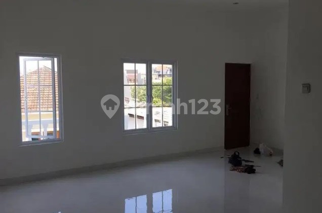 Dijual Rumah Muara Karang" Baru Renovasi" 2
