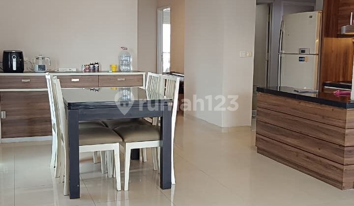 Dijual Cepat Apartemen Moi Private Lift Full Furnished 2