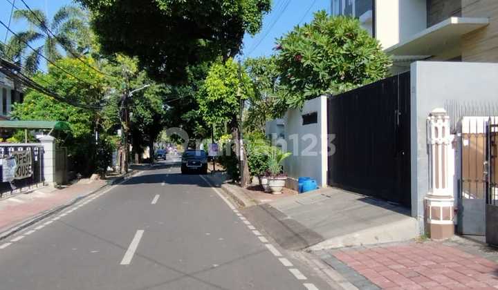 Rumah Modern Klasik Siap Huni Di Senen 2